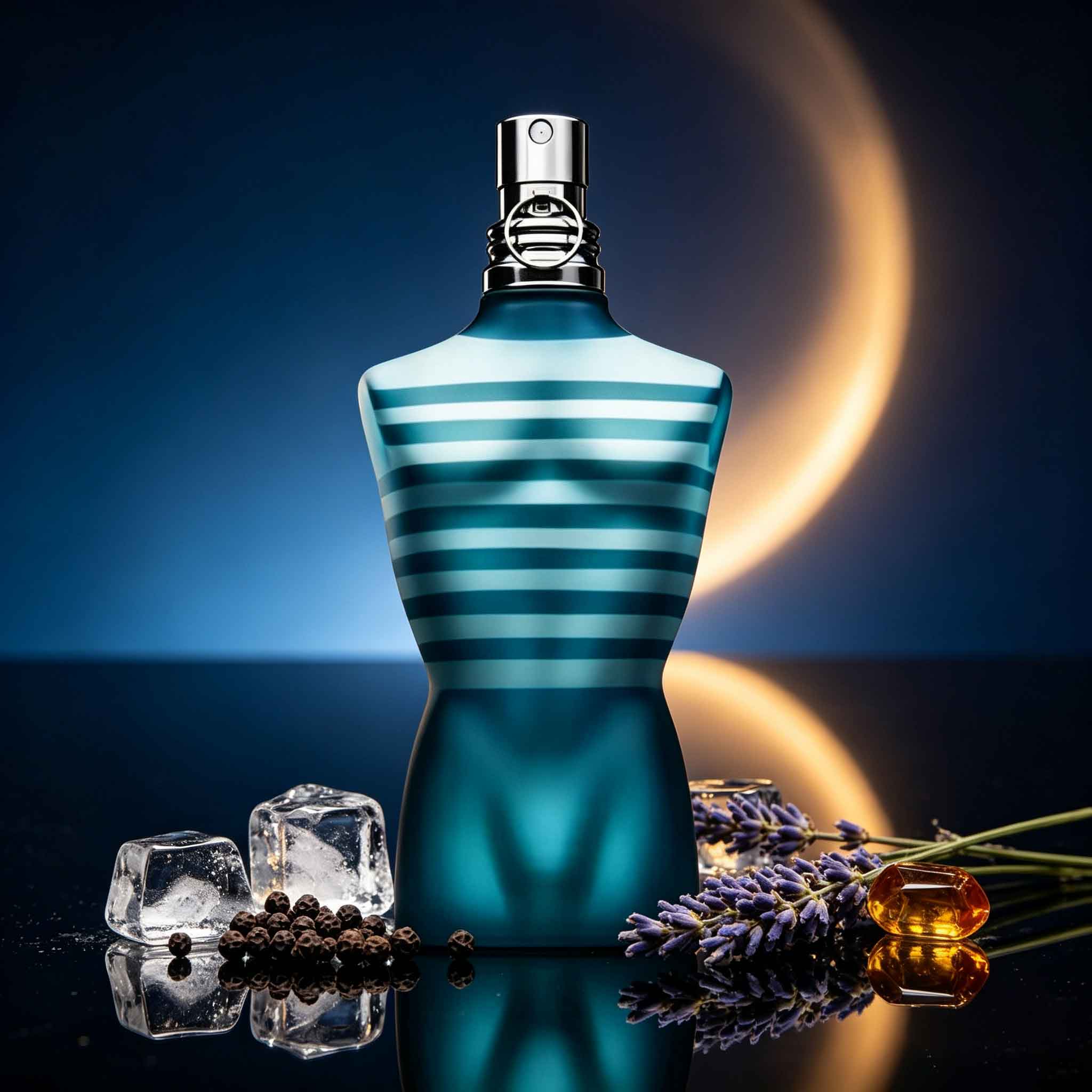 Perfume Fragrance Jean Paul Gaultier - Jean Paul Gaultier Le Male pose